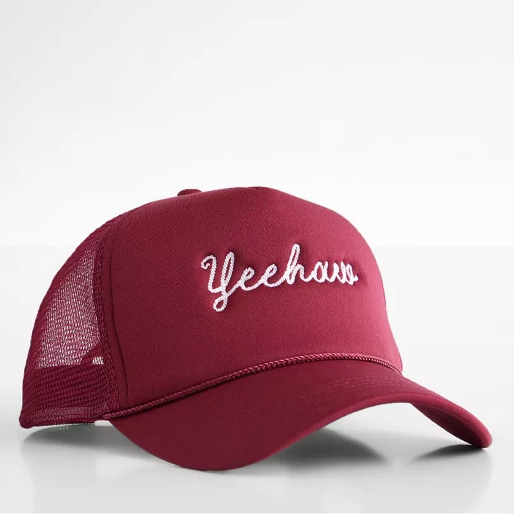 Women’s Trucker Hat!